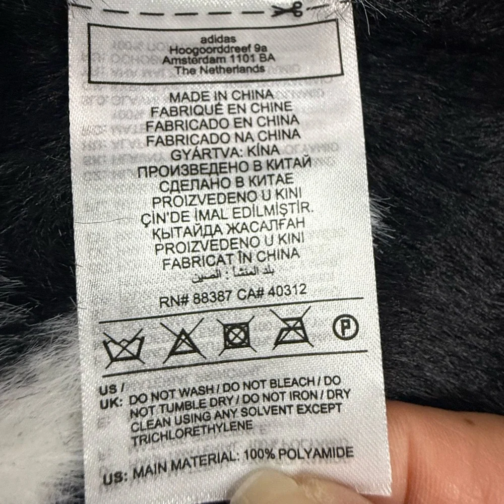 Adidas Black and White V-Neck Sweater with Bold Pattern - Picture 10 of 10